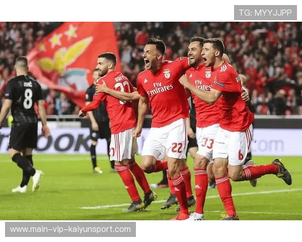 博卡战术布置严密，本菲卡难觅良机，博卡主场叫什么名字